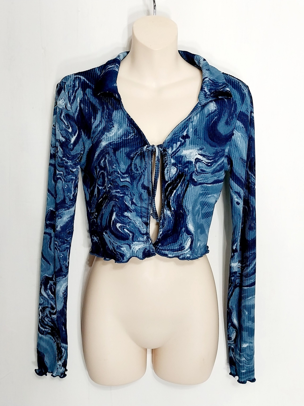 🔵BOGO FREE🔵 RUE21 Bolero Cropped Sweater Blue Swirl Sz S